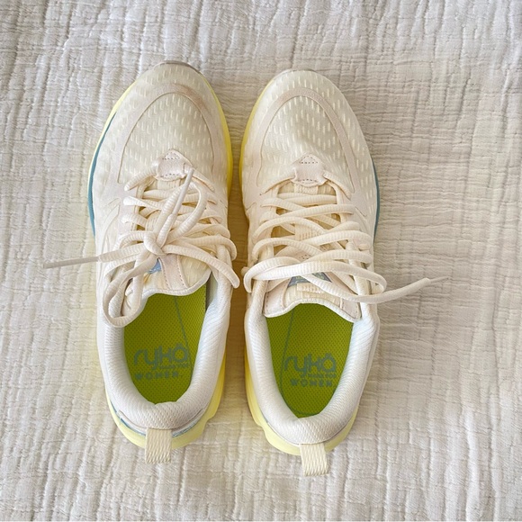 Rykä Rezorb Max walking sneakers in egret white/ Yellow women ’s size 7.5 - Picture 10 of 16